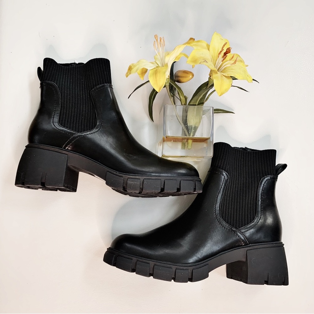 Falls Creek Cadence Black Chunky Heel Ankle Boot